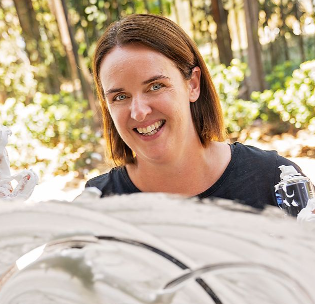 Tabiatda yalangoch qizlar rasmlari